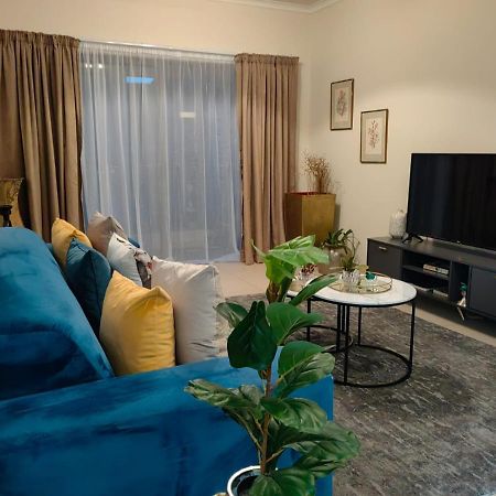 Classy And Cosy Apt - Dainfern Сандтън Екстериор снимка